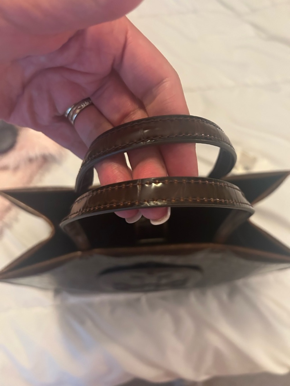 NWOT TORY BURCH ELLA croc embossed small tote. - Picture 13 of 16